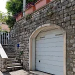 Salicula Art Gallery